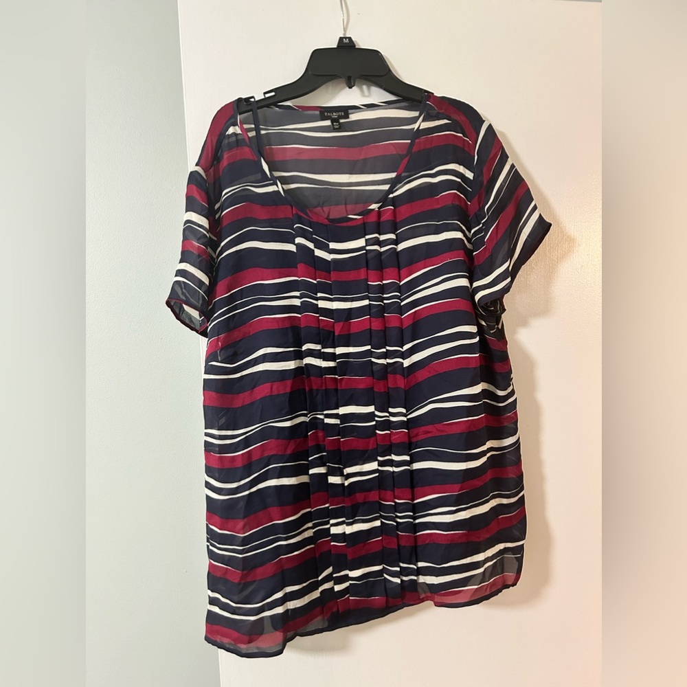 Talbots Navy and burgandy silk blouse with navy shell underneath. 18W
